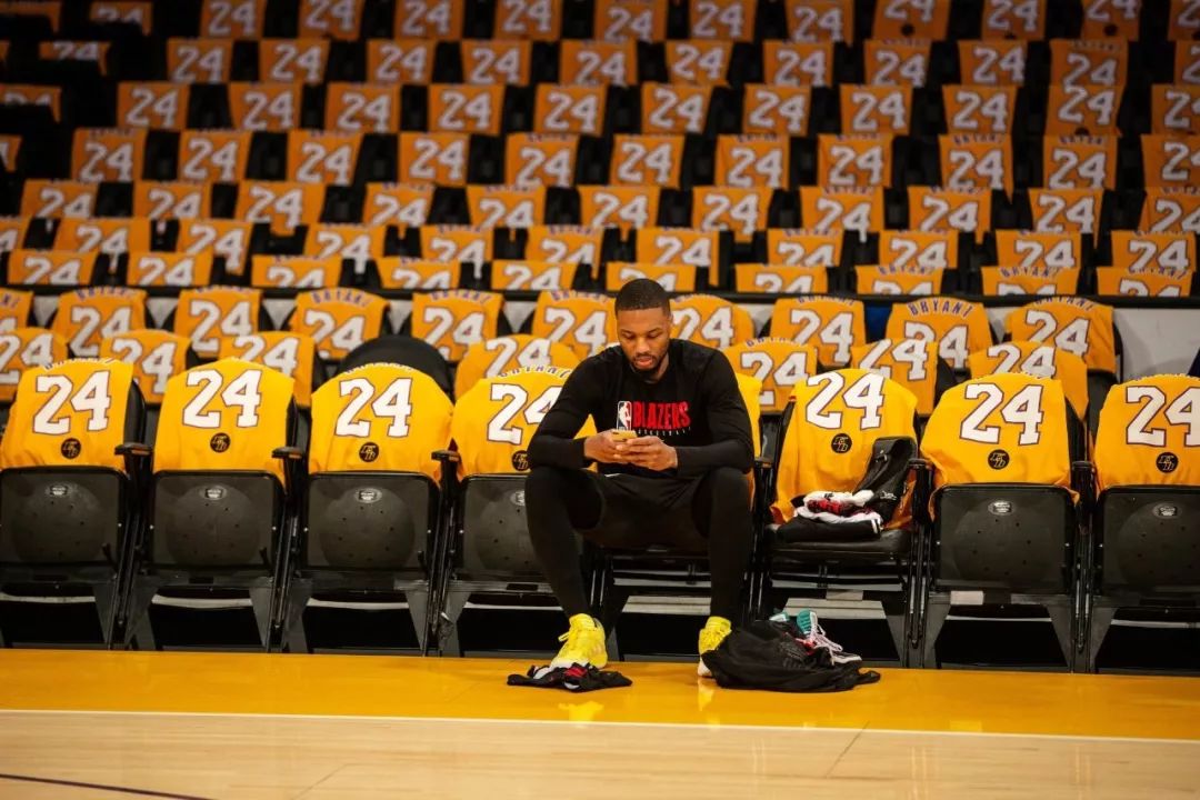 图片报：西媒报道凯恩与巴萨传闻无确凿依据，拜仁会和他续约（图片报：西媒凯恩投巴萨传闻无实锤，拜仁将与其续约）