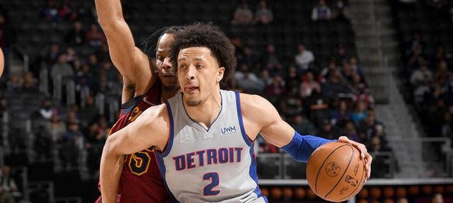 日媒：J2甲府风林45岁后卫山本英臣出轨球队死忠球迷妻子（日媒称：J2甲府风林45岁后卫山本英臣被指与球队铁粉之妻关系不当）