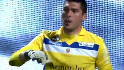 申花与津门虎历史共计交手47次，战绩为20胜17平10负