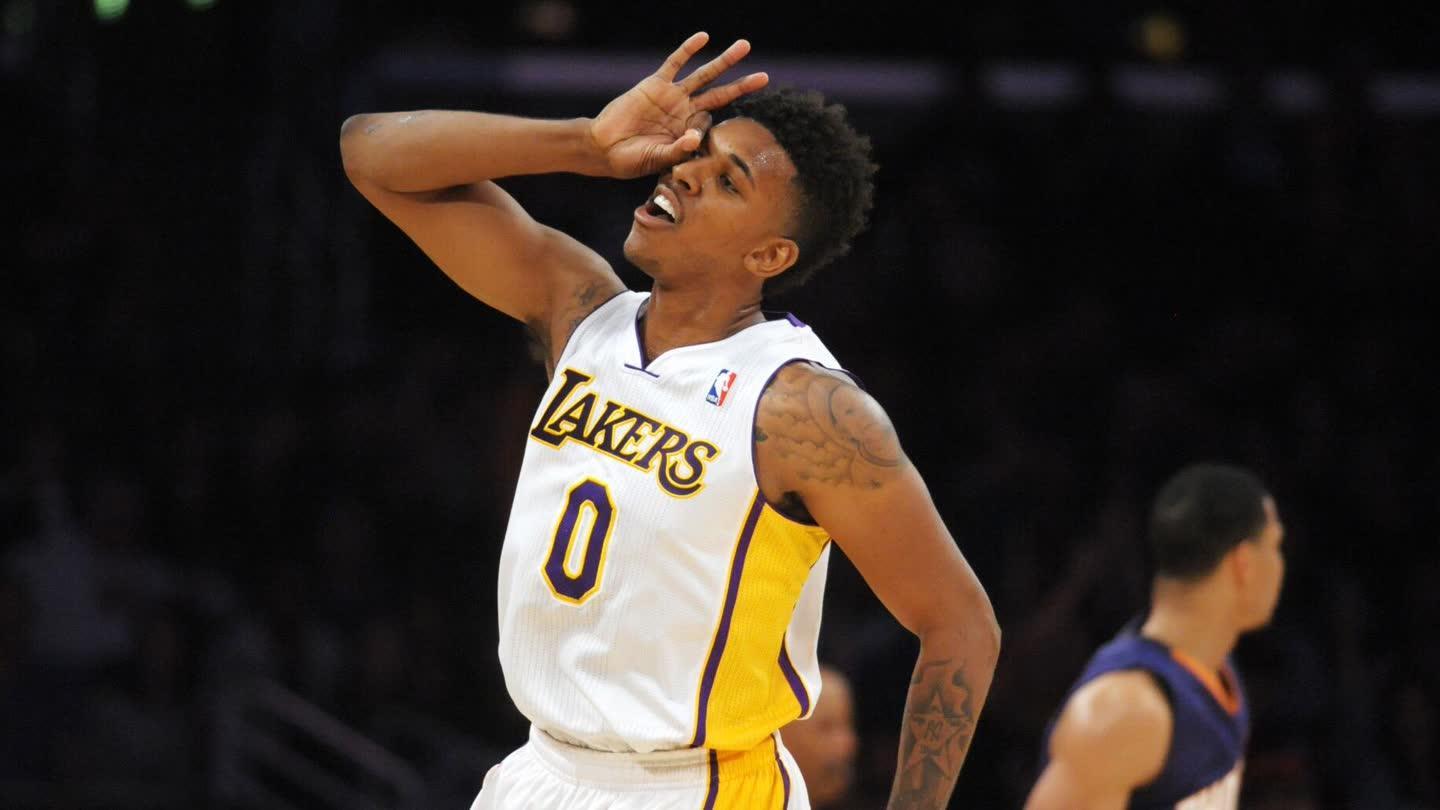 共和报：米兰正加速推进签回蒂亚戈-席尔瓦的交易（共和报：米兰加速运作蒂亚戈-席尔瓦回归事宜）