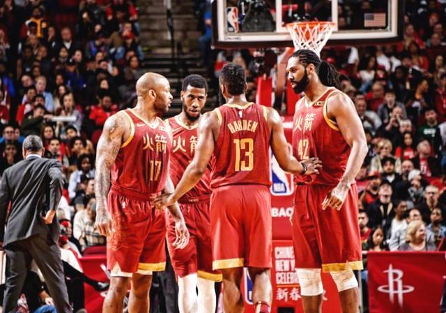 每体：库库离开巴萨因为不被信任，巴尔韦德当时看好米兰达（每体：库库因缺乏信任离开巴萨，巴尔韦德当时更青睐米兰达）