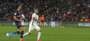 记者：金玟哉因牙齿和肌肉问题，也将缺席拜仁明日比赛（记者：金玟哉因牙齿及肌肉问题，也将无缘拜仁明日比赛）